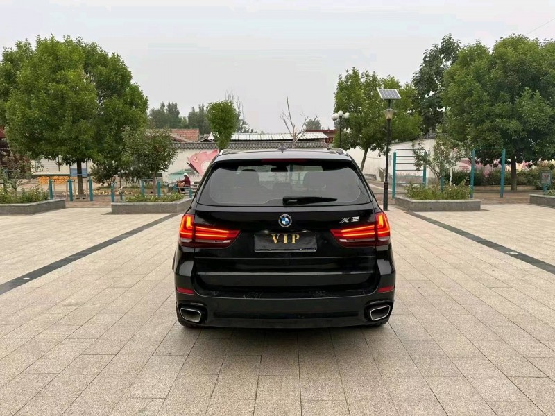 济南18年宝马X58