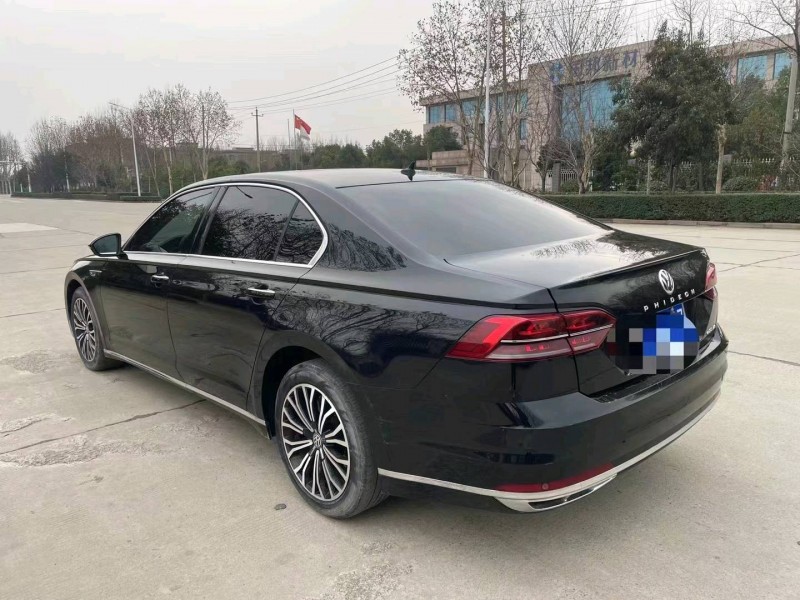 济南20年大众辉昂7