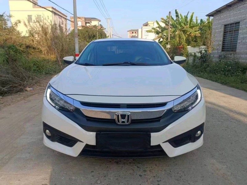 珠海17年本田思域1