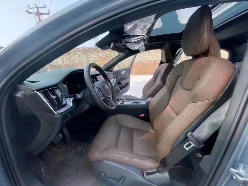 邯郸23年沃尔沃S60L7