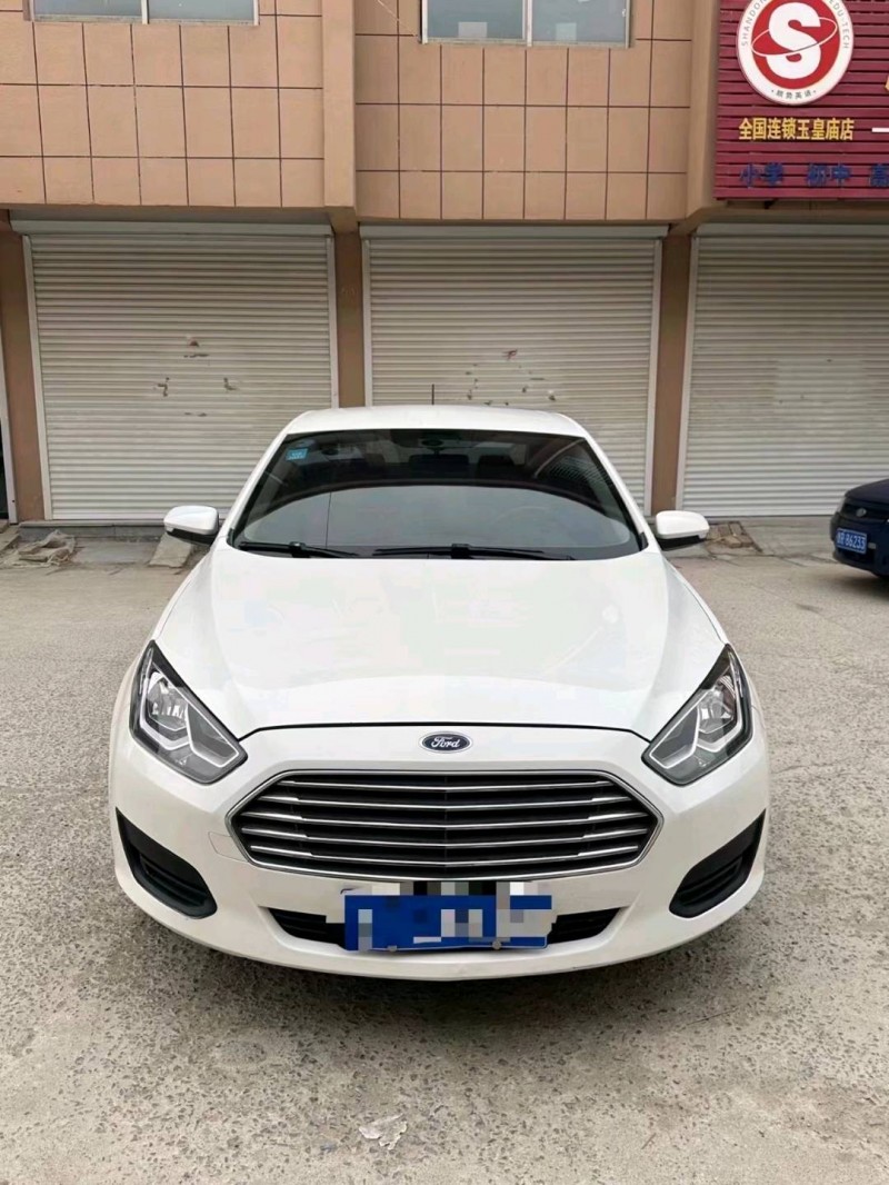 菏泽18年福特福睿斯1