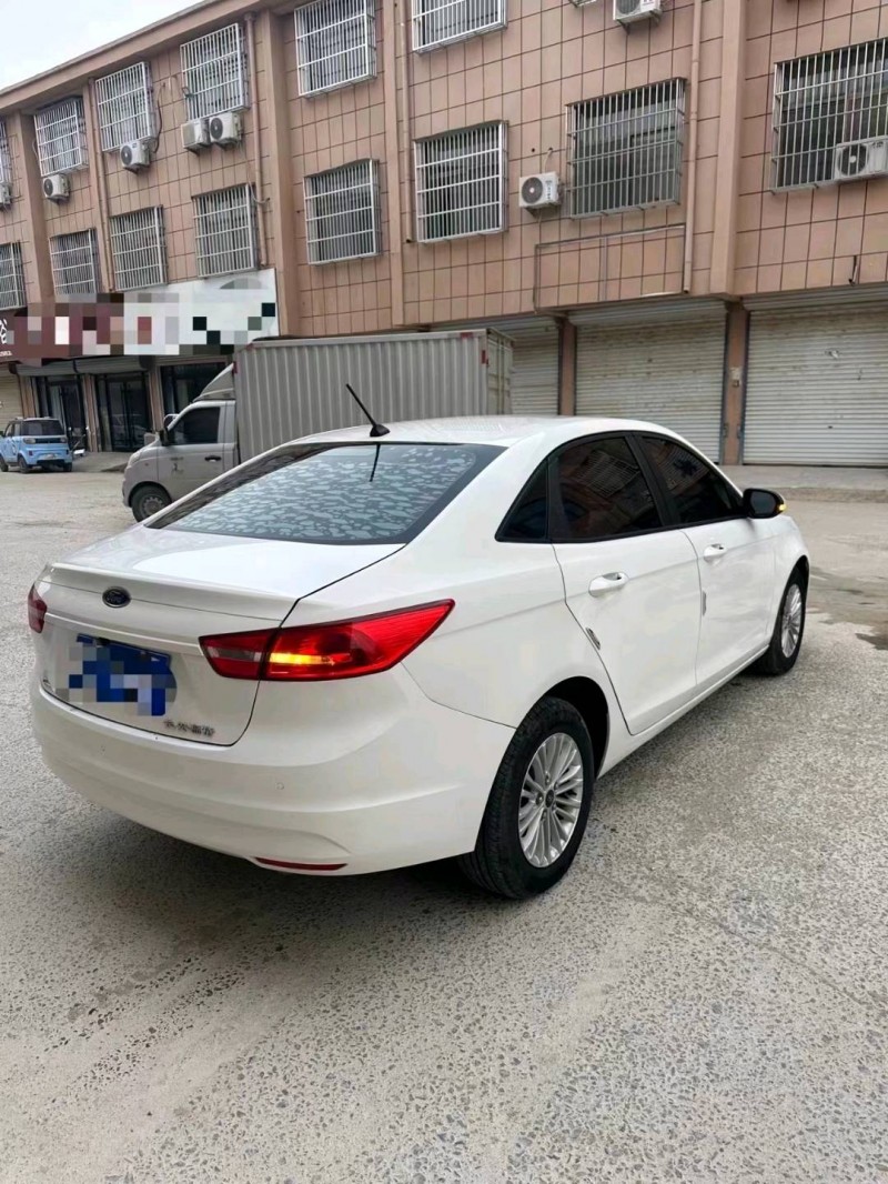 菏泽18年福特福睿斯7