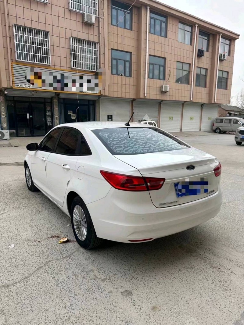 菏泽18年福特福睿斯8