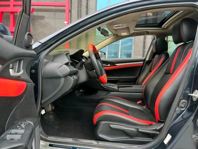 珠海19年本田思域5