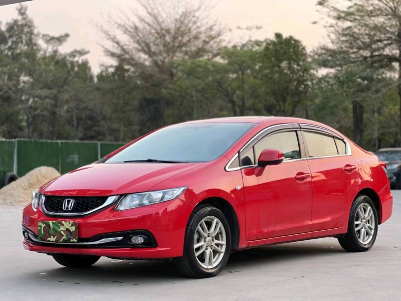 深圳16年本田思域2