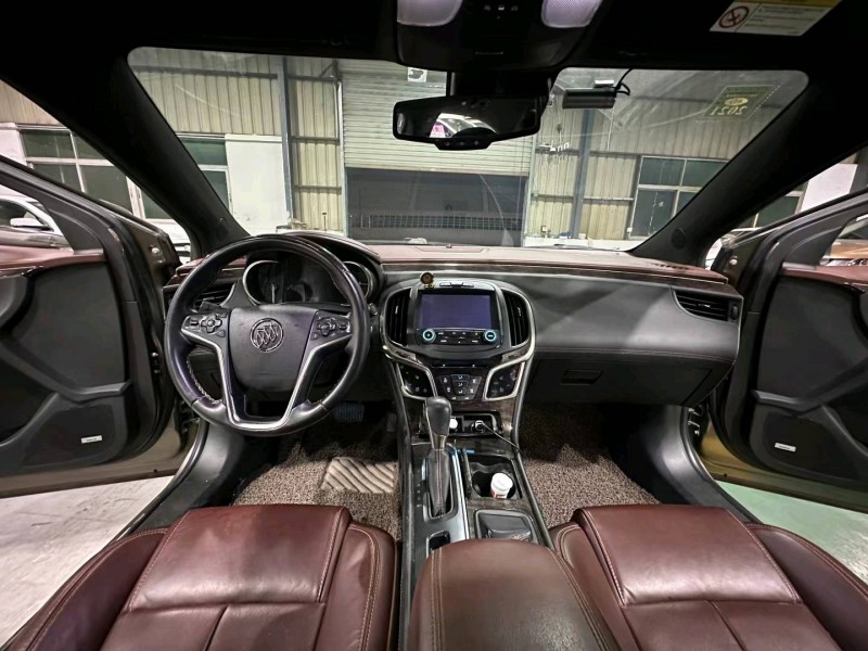 深圳15年别克君越4