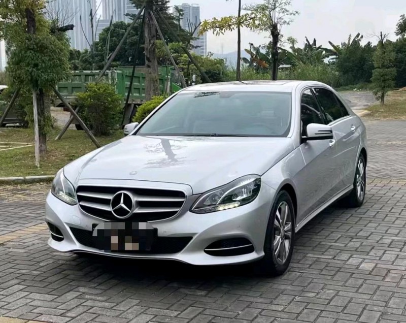 深圳13年奔驰E7