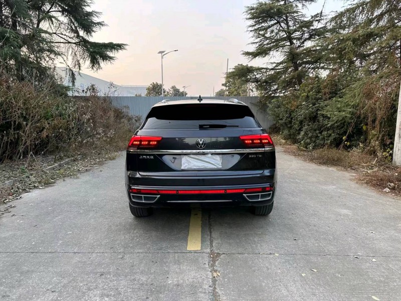 徐州22年大众途昂9
