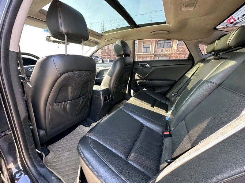 济南15年现代名图6