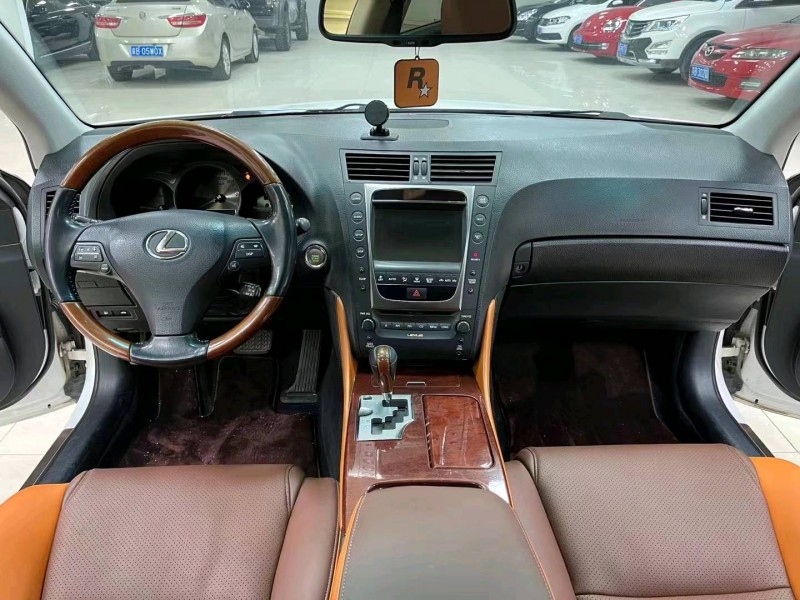 廊坊11年雷克萨斯GS5