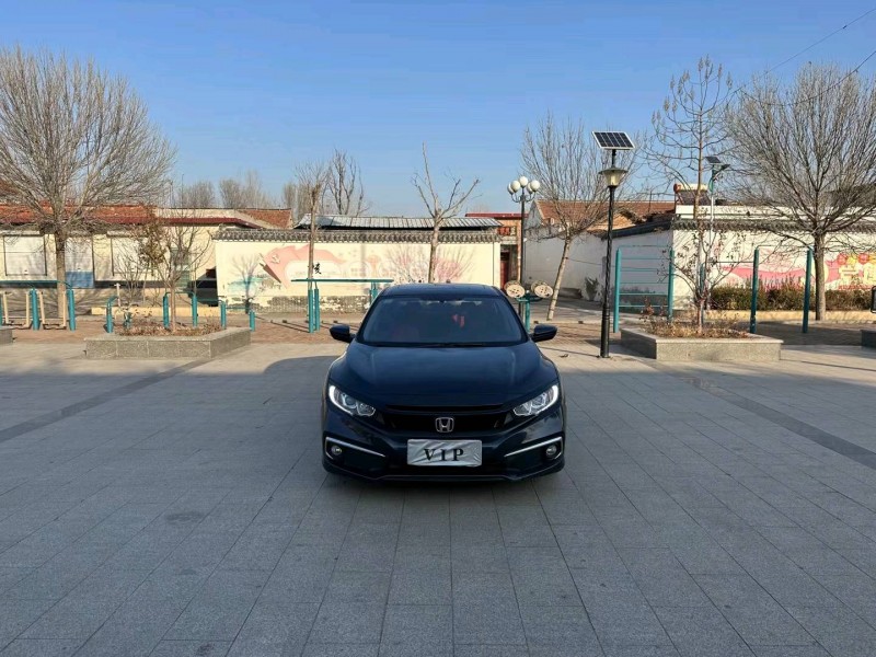 济南19年本田思域1