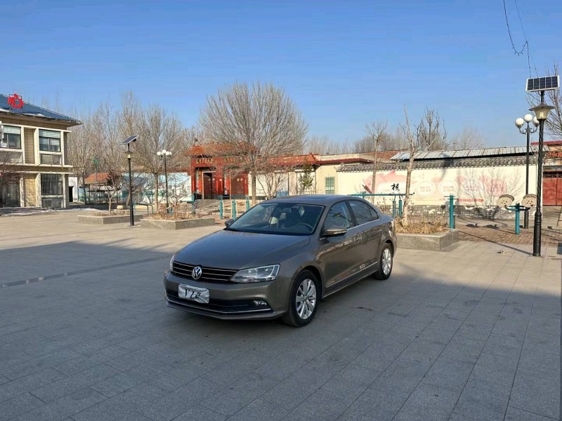 济南16年大众速腾2