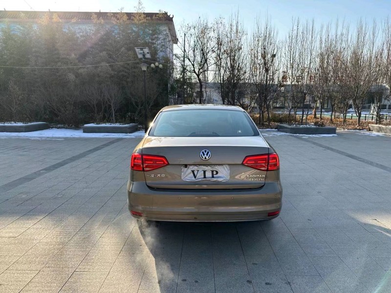 济南16年大众速腾9