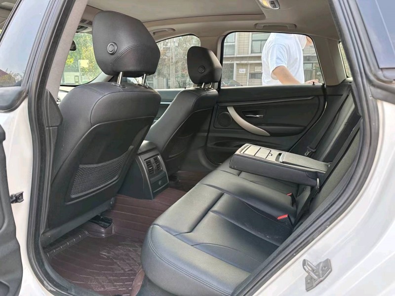 济南16年宝马3系GT4