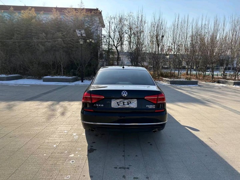 济南17年大众帕萨特8