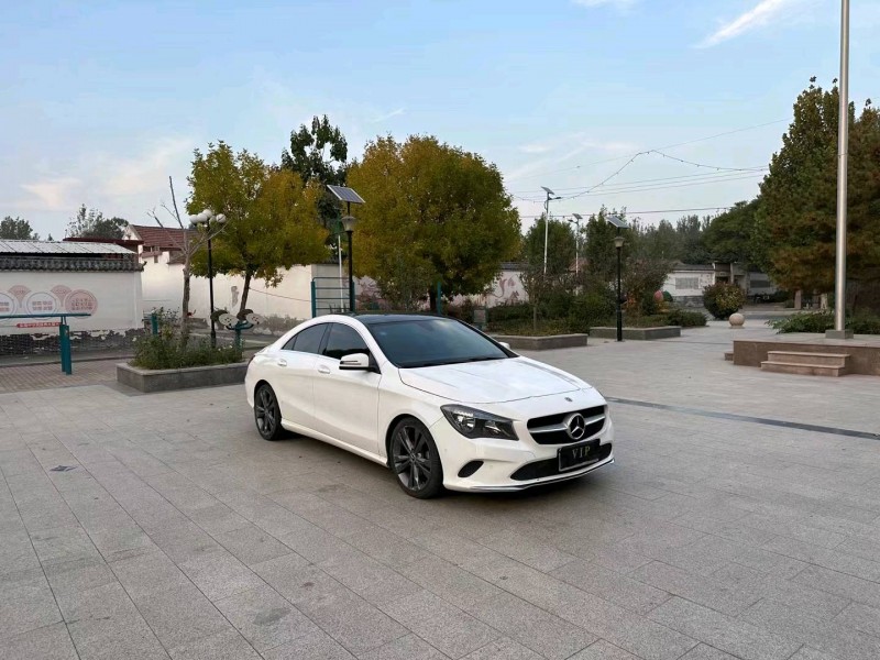 济南18年奔驰CLA3