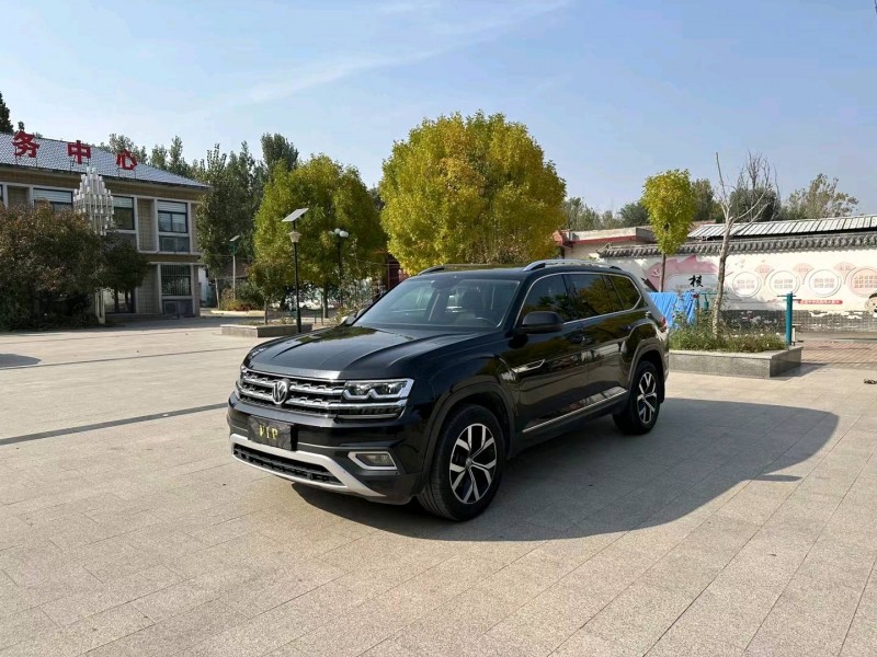 济南19年大众途昂2