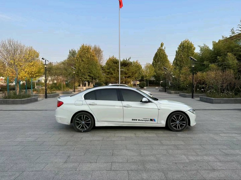 济南14年宝马3系7