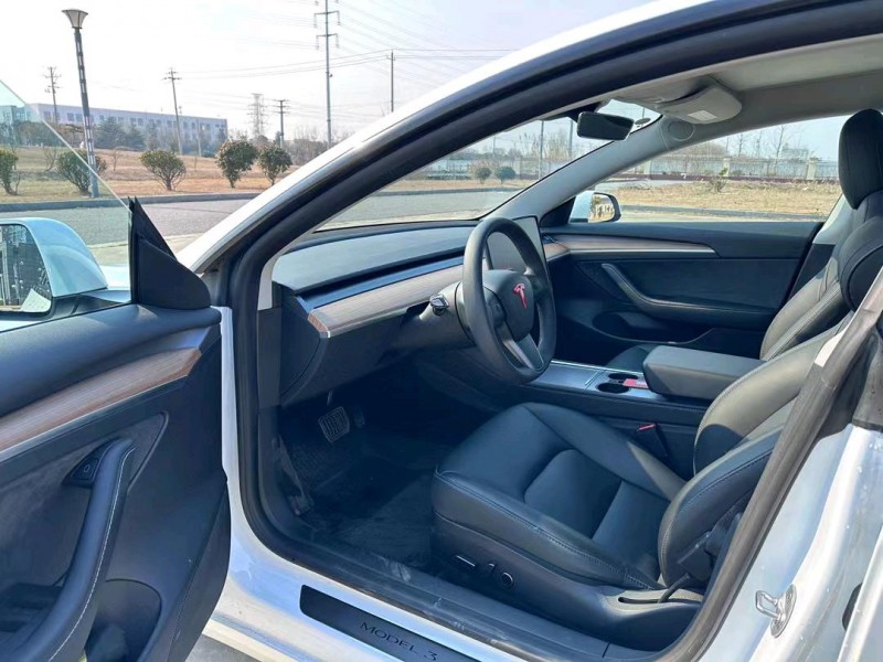 鹽城23年特斯拉MODEL 37