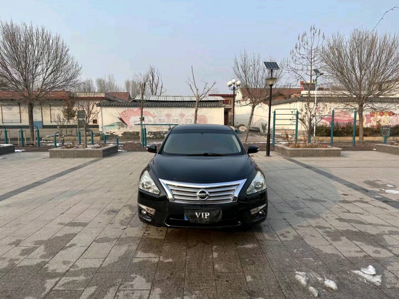 济南14年日产天籁1