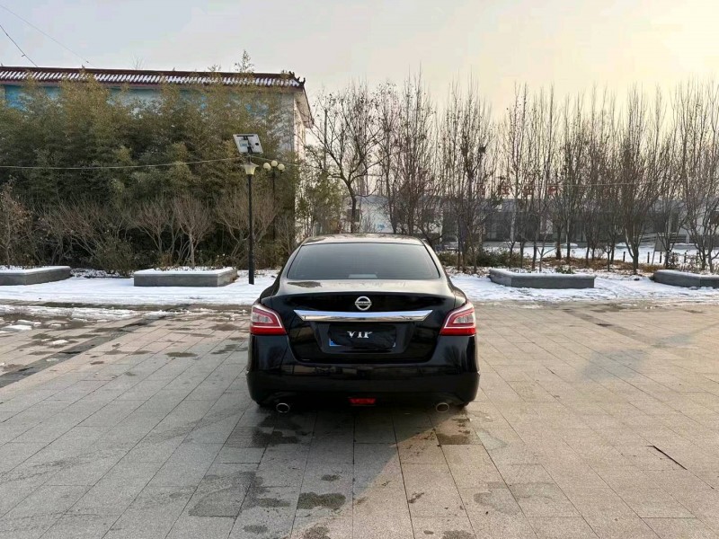 济南14年日产天籁9