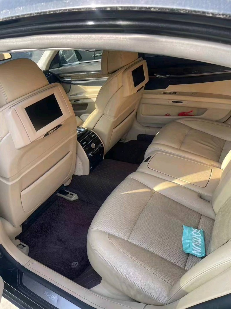 潍坊10年宝马7系5