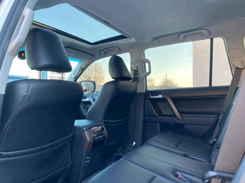 潍坊18年丰田普拉多7