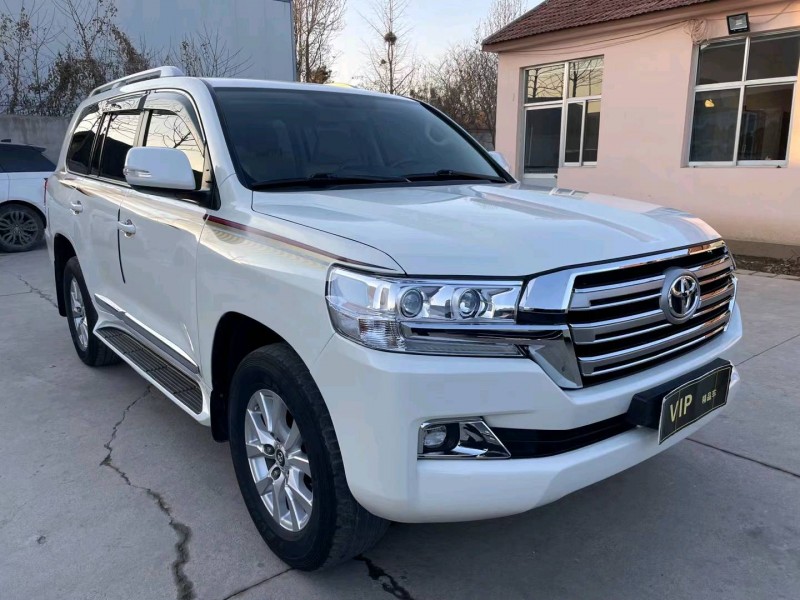 潍坊17年丰田兰德酷路泽2