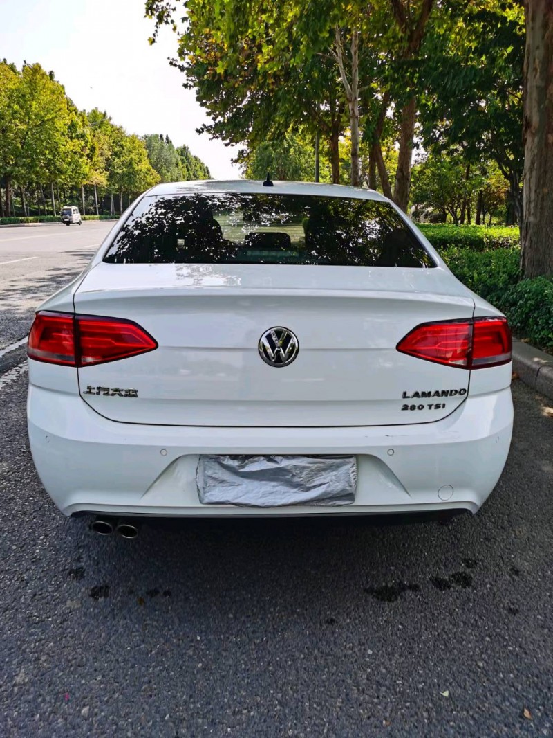 潍坊17年大众凌渡9