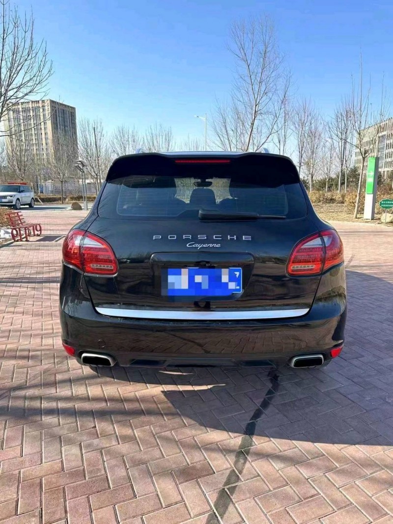 邯郸13年保时捷卡宴5