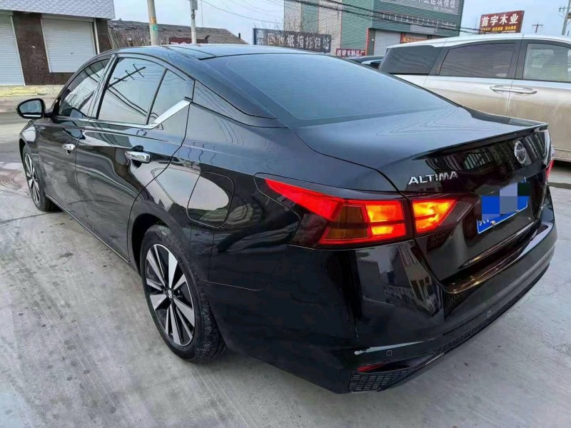 邯郸22年日产天籁6