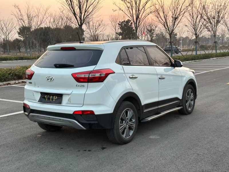 徐州17年现代ix256