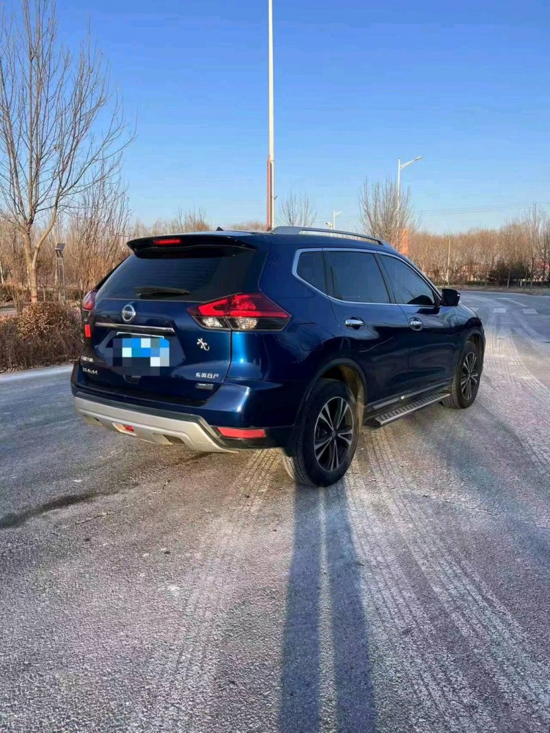 邯郸18年日产奇骏5