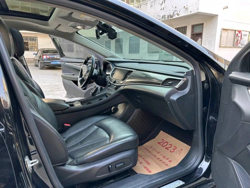 徐州18年别克君越6