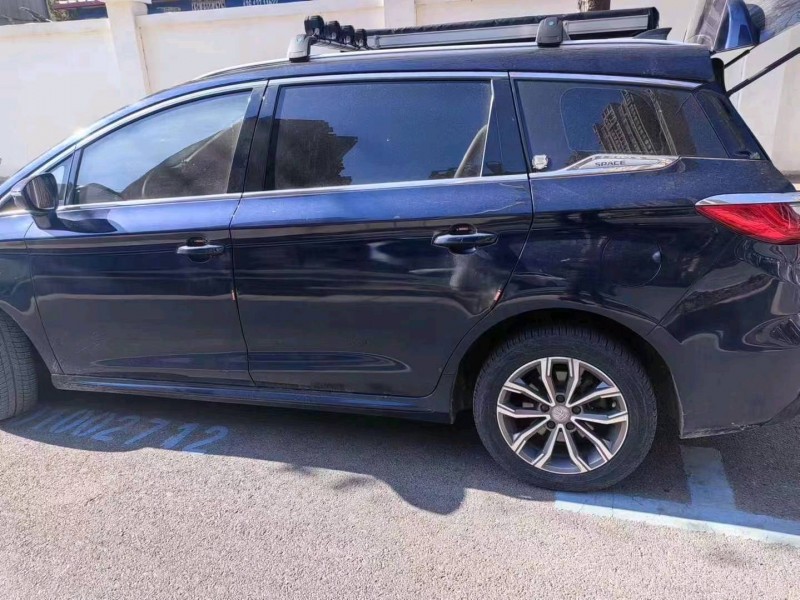 珠海19年比亚迪宋3