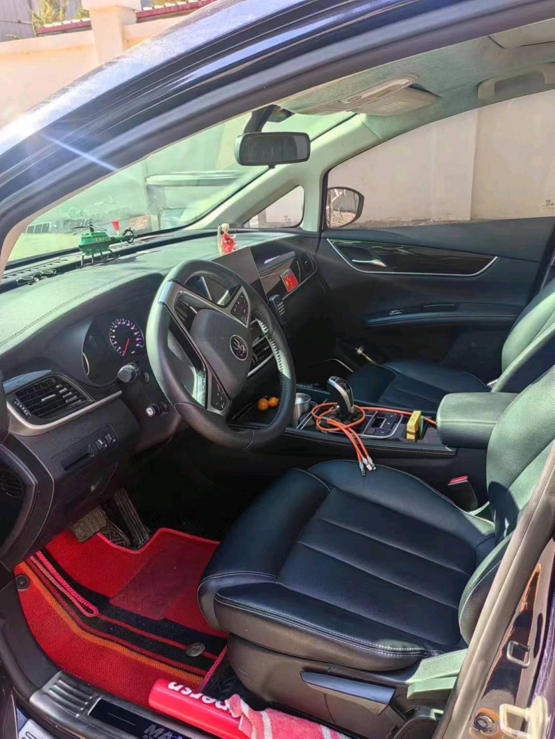 珠海19年比亚迪宋4