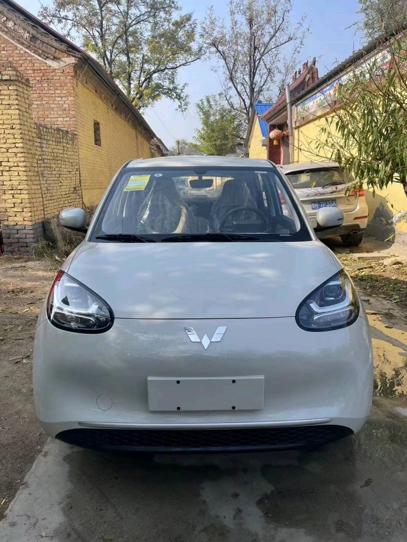 珠海23年五菱汽車繽果1