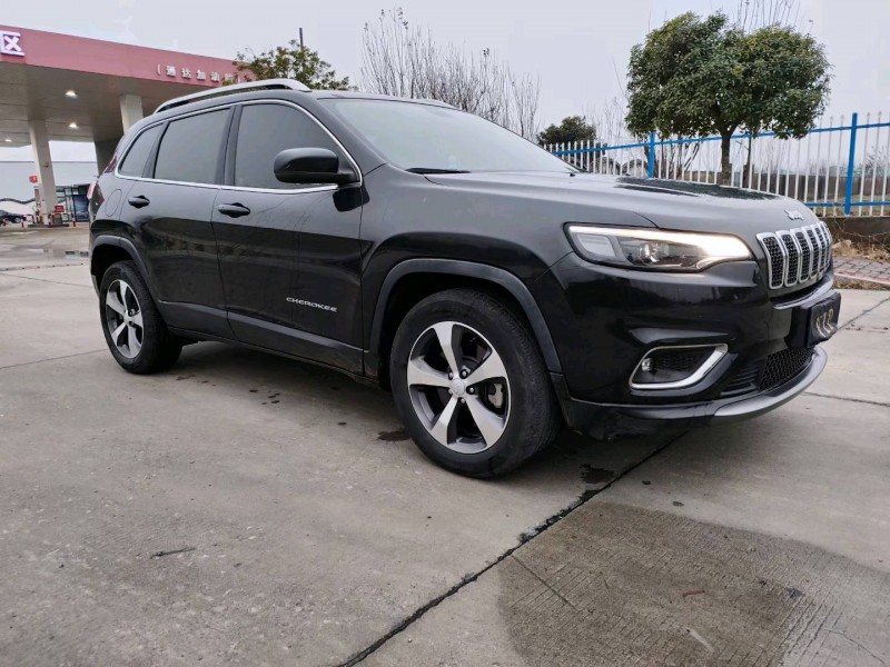 盐城21年Jeep自由光2