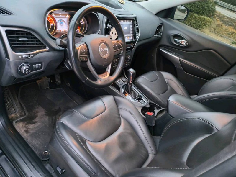 盐城21年Jeep自由光8