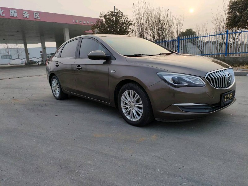 徐州17年别克英朗2