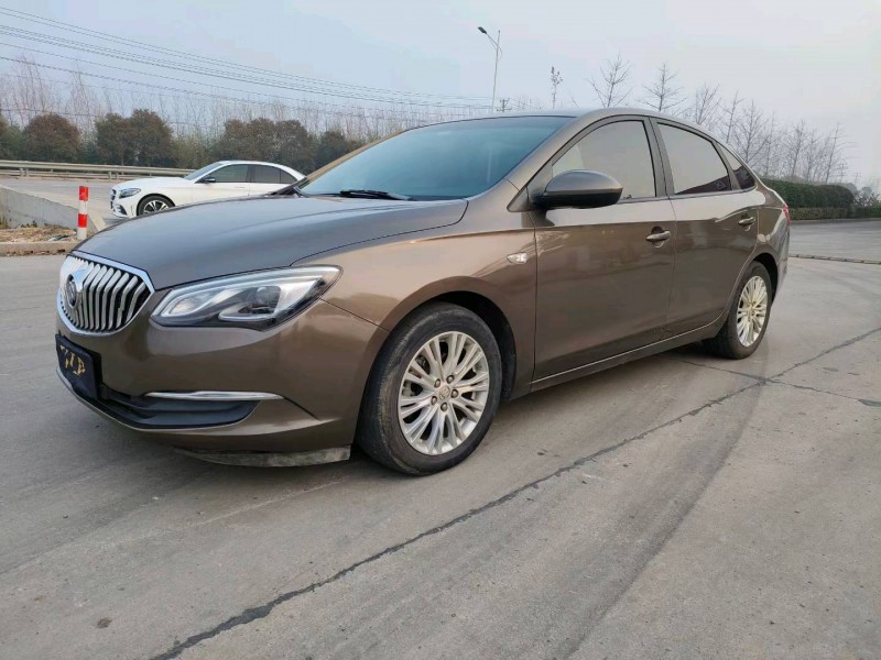 徐州17年别克英朗3