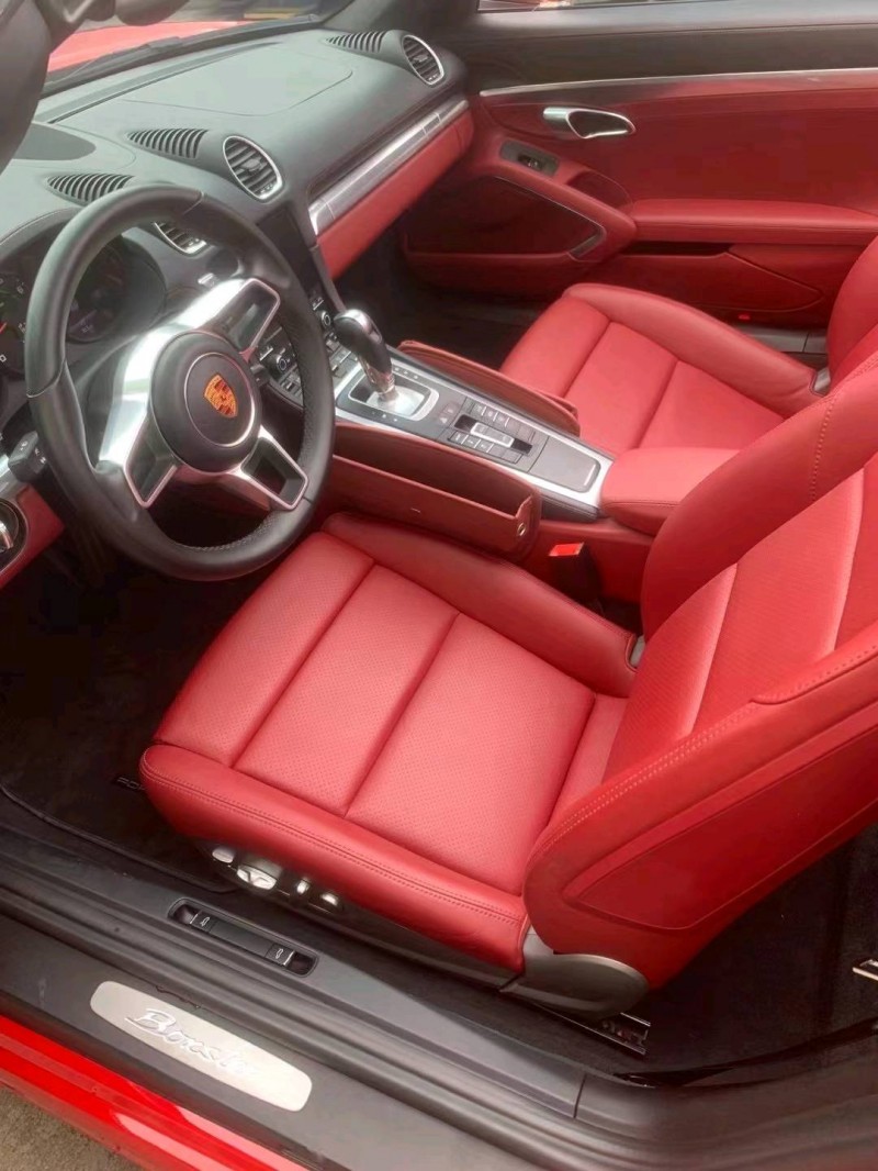 中山21年保时捷Boxster5