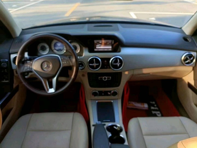 湖州13年奔馳GLK3