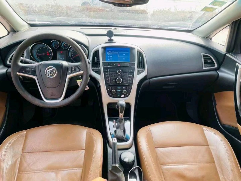 东营14年别克英朗4