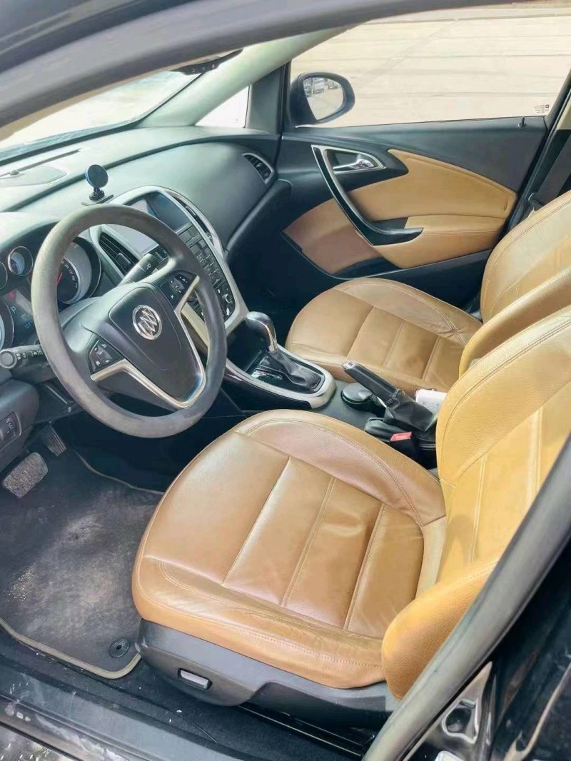 东营14年别克英朗6