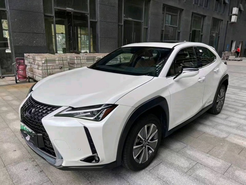 中山22年雷克萨斯UX2
