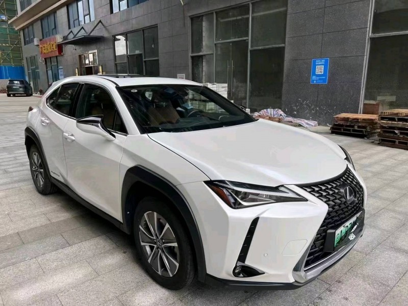 中山22年雷克萨斯UX3