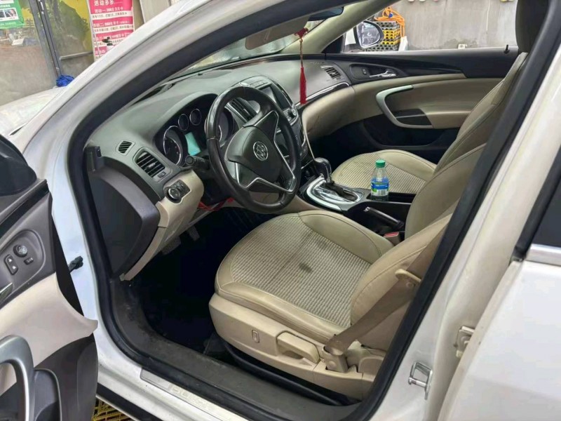 东营14年别克君威3