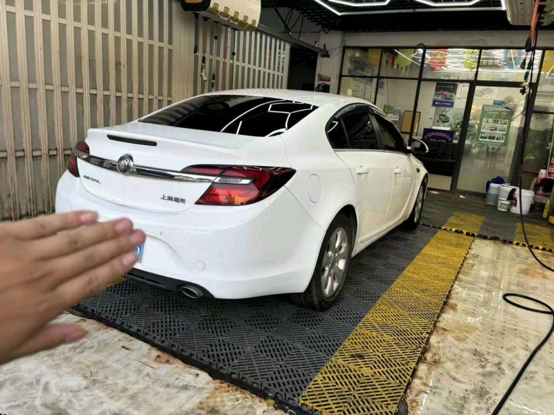 东营14年别克君威7