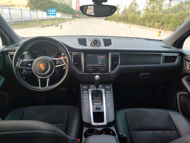 徐州14年保时捷Macan7